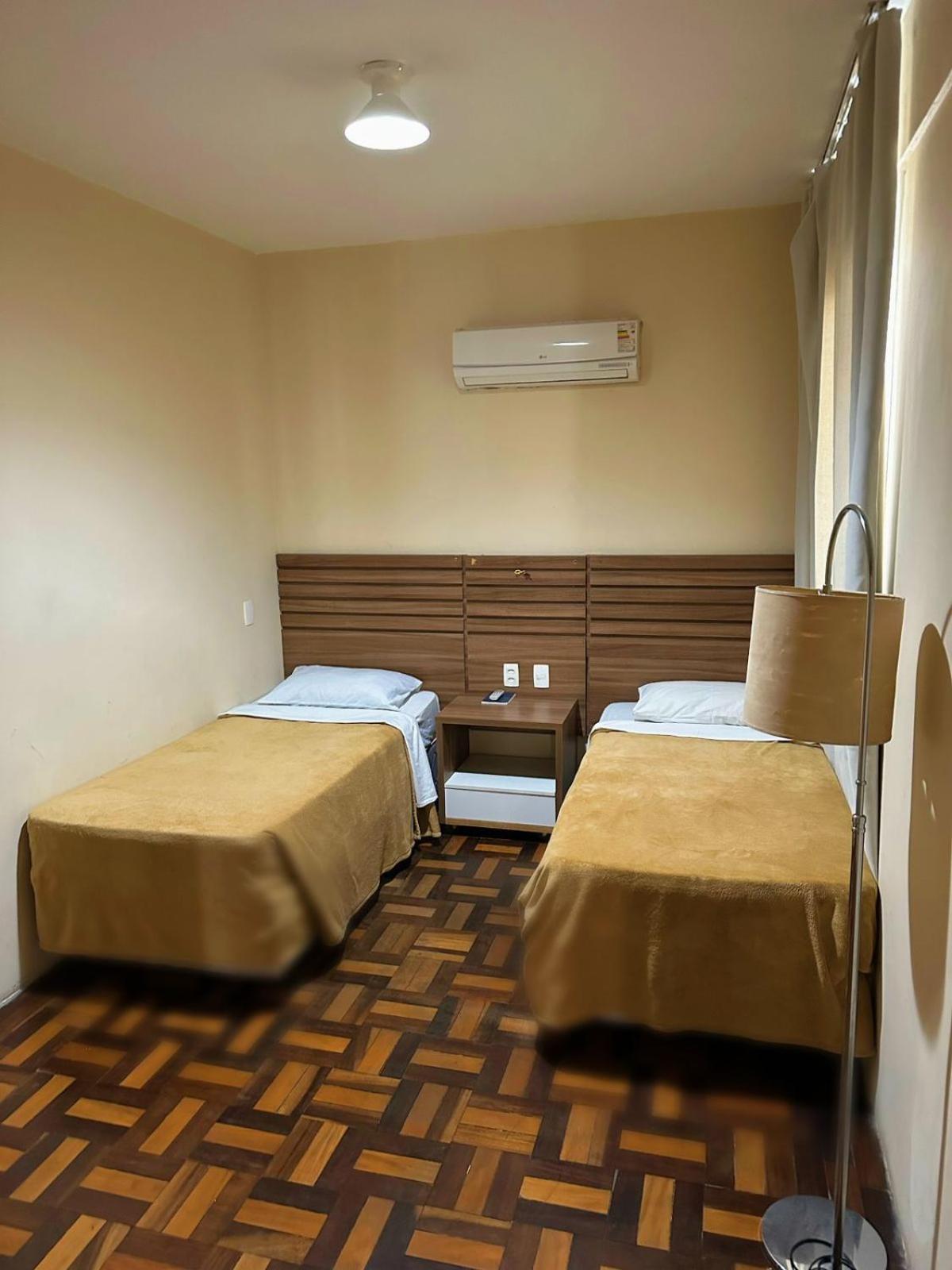 Umbu Hotel Porto Alegre - Centro Historico - Prox Aeroporto 15Min Room photo