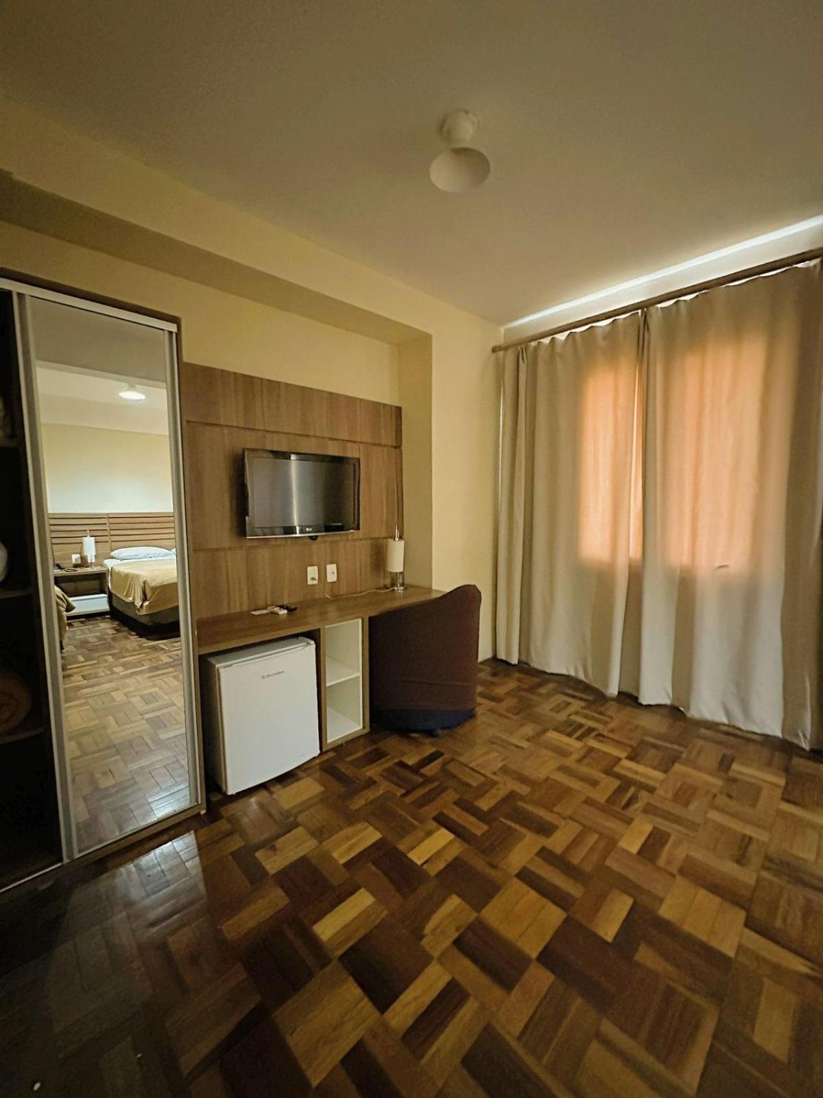 Umbu Hotel Porto Alegre - Centro Historico - Prox Aeroporto 15Min Room photo